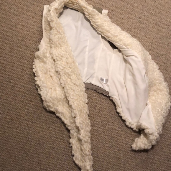 Miha sweater vest - Picture 5 of 7